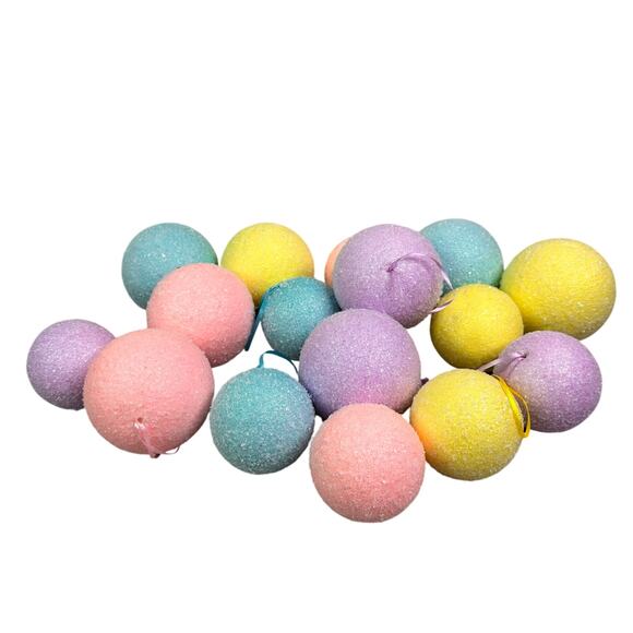 Pastel assorted sizes of Christmas ornaments foam balls - Picture 1 of 2